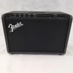 FENDER MUSTANG GT40 40W GUITAR AMPLIFIER FROM JAPAN