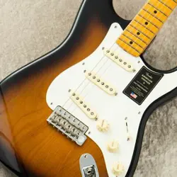 FENDER AMERICAN VINTAGE II 1957 STRATOCASTER -2-COLOR SUNBURST- 3.67KG #V2439431
