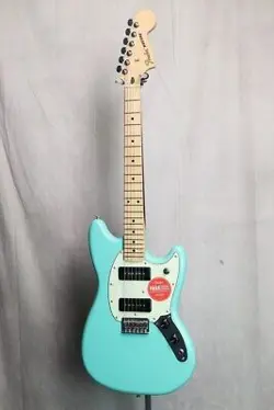 FENDER PLAYER SERIES MUSTANG 90 MAPLE FINGERBOARD SEAFOAM GREEN