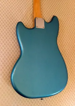 VINTERA MUSTANG GUITAR