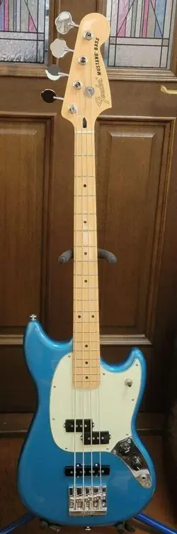 FENDER LTD MUSTANG BASS PJ MEX 2022