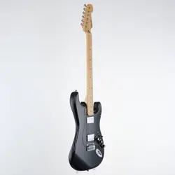 FENDER BLACKTOP STRATOCASTER HH MAPLE FINGERBOARD BLACK