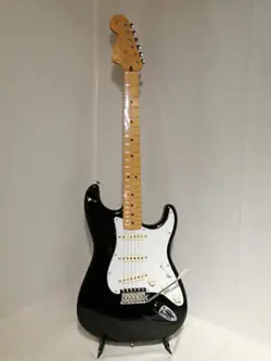 FENDER MEXICO JIMI HENDRIX STRATOCASTER ELECTRIC GUITAR-01