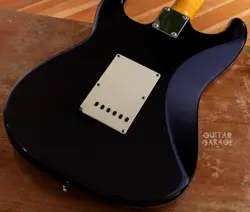 STRATOCASTER GUITAR MIJ
