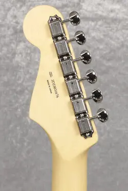 FENDER MADE IN JAPAN HYBRID II STRATOCASTER MAPLE FOREST BLUE