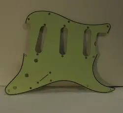 AGED  63, 64 PICKGUARD FOR FENDER STRAT WIDE BEVEL LIGHT RELIC - MINT GREEN