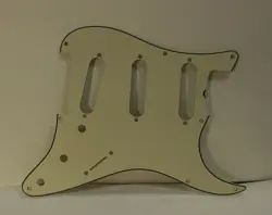 AGED 59 PICKGUARD FOR FENDER STRAT WIDE BEVEL LIGHT RELIC - VINTAGE CREAM