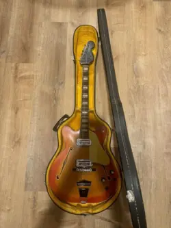 1967 FENDER CORONADO II WITH ROSEWOOD FRETBOARD SUNBURST