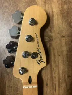 FENDER PRECISION BASS NECK MAPLE LOADED