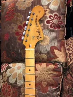 FENDER 70S RELIC