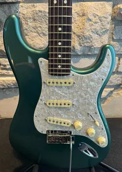 GREEN MINT CONDITION