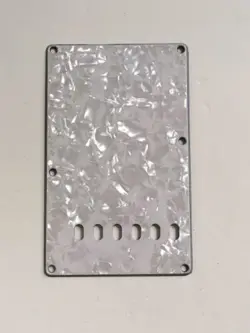 VINTAGE ‘60S REISSUE WHITE PEARL FENDER STRAT NOS RELIC BACK PLATE TREMOLO COVER