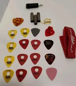 GIBSON MARTIN DUNLOP