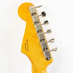 STRATOCASTER MIM LAKE