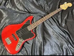 SQUIER BY FENDER JAGUAR BASS VINTAGE MODIFIED