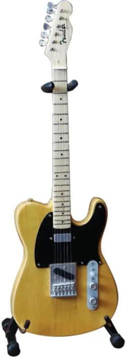 BUTTERSCOTCH BLONDE MINIATURE