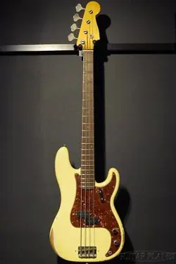 FENDER CUSTOM SHOP 1964 PRECISION BASS RELIC -AGED VINTAGE WHITE-