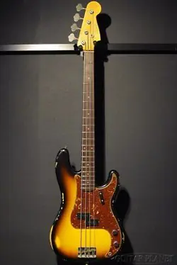 FENDER CUSTOM SHOP 1964 PRECISION BASS RELIC -BLEACHED 3 COLOR SUNBUR