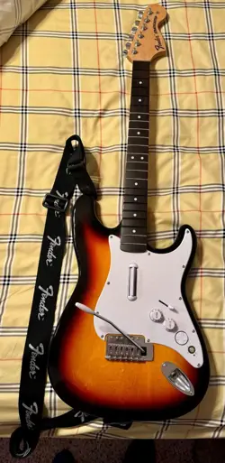 EDITION FENDER REPLICA