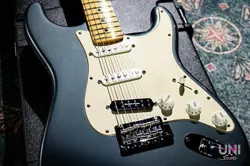 FENDER AMERICAN STANDARD STRATOCASTER CHARCOAL FROST METALLIC 2010