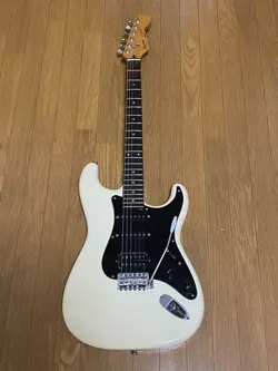 SQUIRE STRATOCASTER SSH