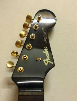 FENDER STRATOCASTER JAPAN CUSTOM SHOP