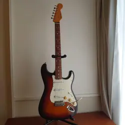 FENDER JAPAN STRATOCASTER P SERIAL