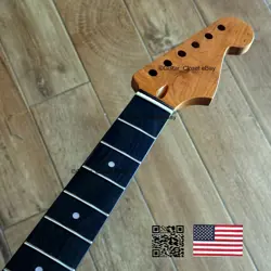 MAPLE ROSEWOOD STRAT