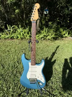 FENDER STRATOCASTER RICHIE SAMBORA