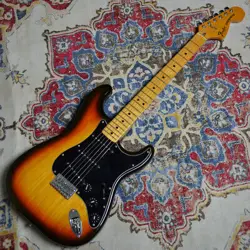 FENDER 1979 STRATOCASTER SUNBURST  S953996  VINTAGE