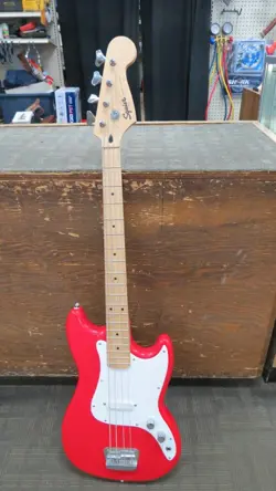 FENDER SQUIER BRONCO BASS 4 STRING BASS GUITAR RED/WHITE