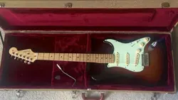 2011 FENDER
