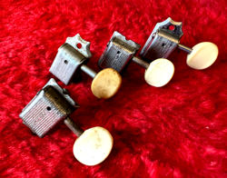 VINTAGE FENDER MUSICMASTER DUO SONIC KLUSON DELUXE TUNING KEY LOT