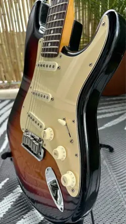 1997 AMERICAN STRATOCASTER
