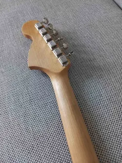 FENDER STRATOCASTER RELIC