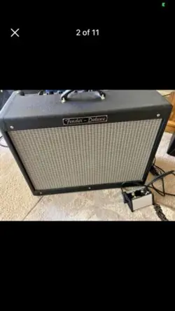 FENDER DELUXE AMPLIFIER