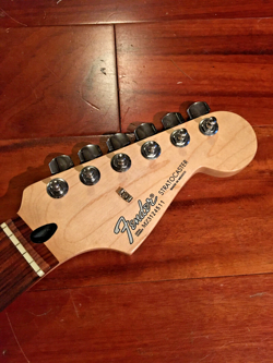 2003 FENDER STRATOCASTER STANDARD STRAT ROSEWOOD MAPLE NECK 9.5
