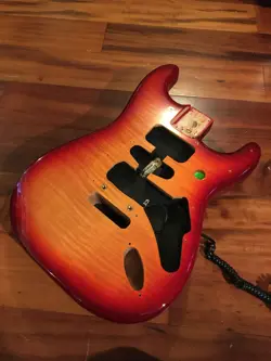FENDER PLAYER STRAT STRATOCASTER FLAME MAPLE PLUS TOP SUNBURST BODY 2 PT 4 LB 8