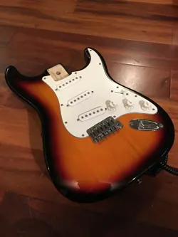LOADED FENDER SQUIER STRAT STRATOCASTER 3 TONE SUNBURST ALDER BODY PICKUP BRIDGE