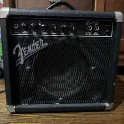 FENDER FRONTMAN PR-241