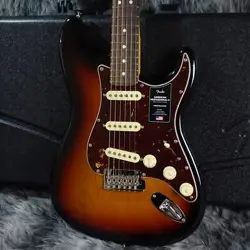 FENDER USA AMERICAN PROFESSIONAL II STRATOCASTER 3-COLOR SUNBURST