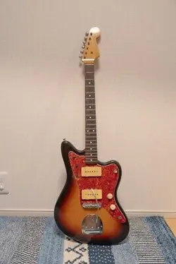 FENDER JAPAN JM66 JAZZMASTER 3TS