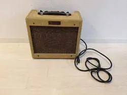 BRONCO AMPLIFIER GUITAR