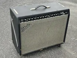 FENDER TUBE AMP TWIN '01 2 GUITAR AMPLIFIER AC100V JAPAN VER