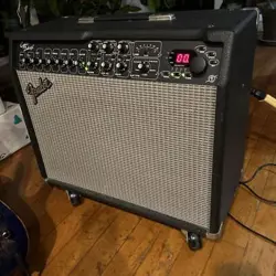 DIGITAL AMPLIFIER GUITAR