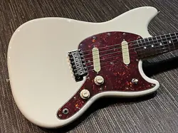 FENDER MADE IN JAPAN CHAR MUSTANG OLYMPIC WHITE USED 2021 MAPLE NECK W/SOFT CASE