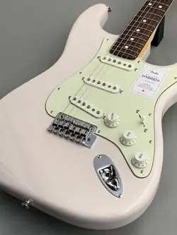 STRATOCASTERUS BLONDE