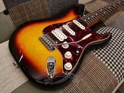 FENDER 2007 DELUXE LONESTAR STRATOCASTER ELECTRIC GUITAR