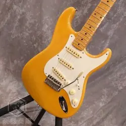 FENDER JAPAN ST54-70AS ELECTRIC GUITAR