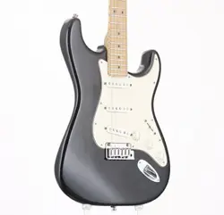 FENDER AMERICAN STRATOCASTER BLACK 2001